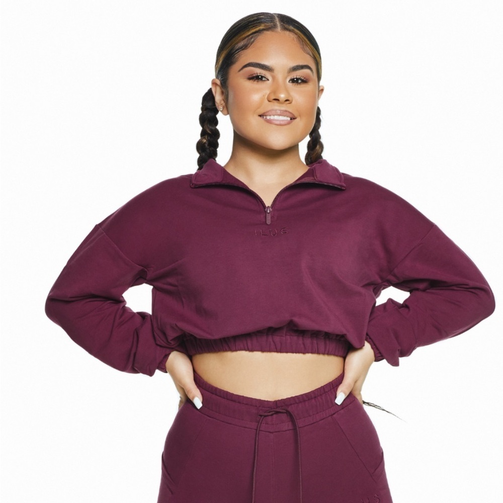 ILUS IDOL Cropped Pullover Sweater sweatshirt Wine burgundy cherry athleisure